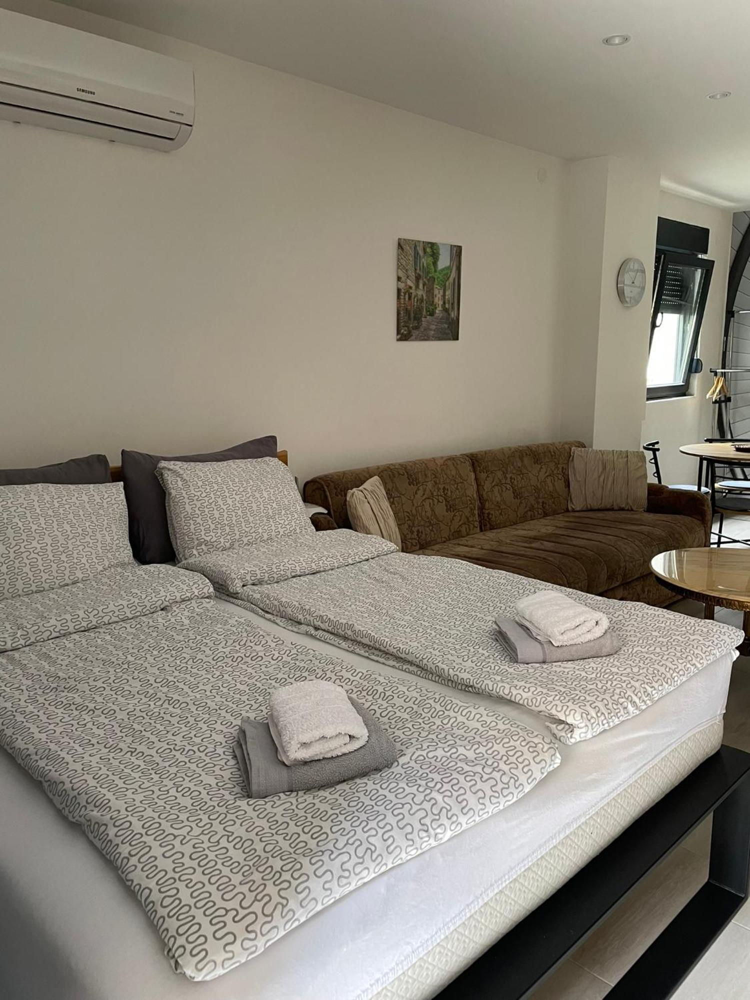 Visoko New Concept - 7 Minutes From The Pyramids - City Center Εξωτερικό φωτογραφία